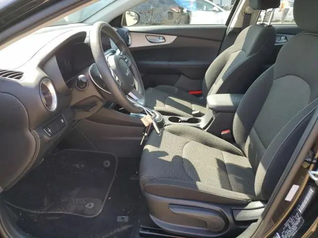 2024 KIA FORTE LX  