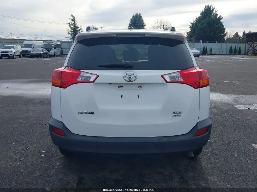 2015 TOYOTA RAV4 XLE