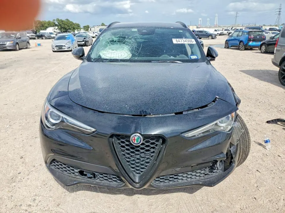 2020 ALFA ROMEO STELVIO   
