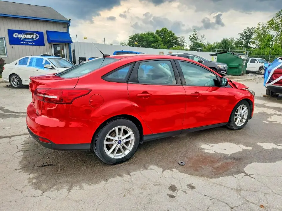 2016 FORD FOCUS SE  