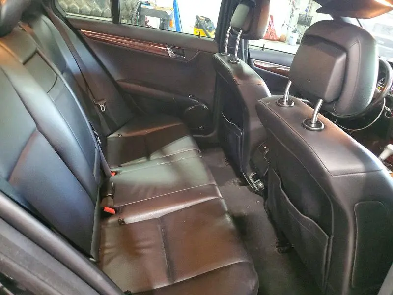 2011 MERCEDES-BENZ C 300 4MATIC  