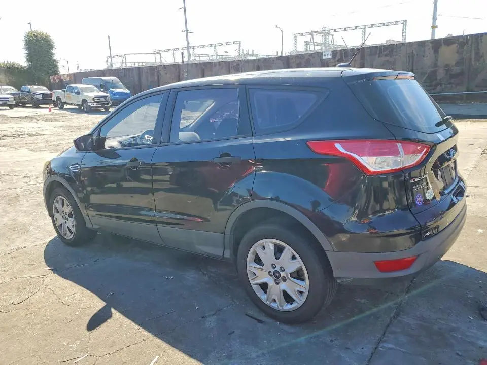 2016 FORD ESCAPE S  
