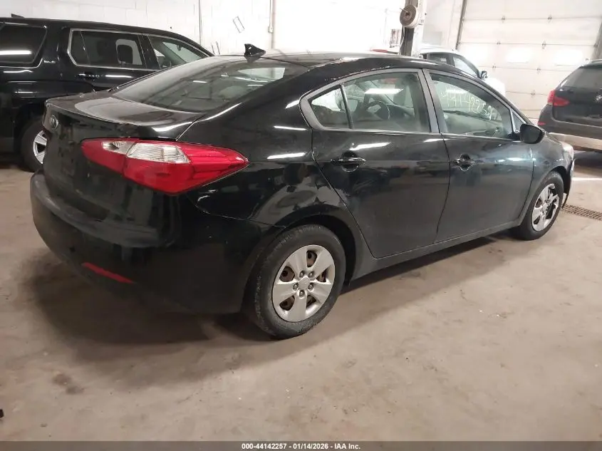 2015 KIA FORTE LX