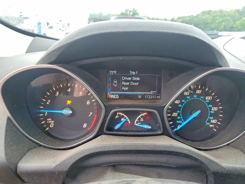 2016 FORD ESCAPE SE  