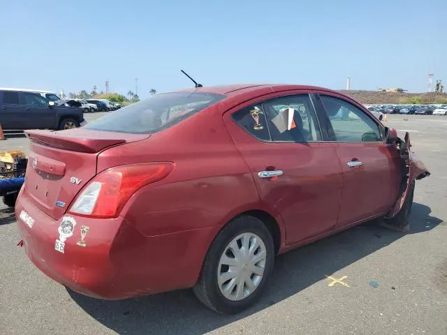 2014 NISSAN VERSA S  
