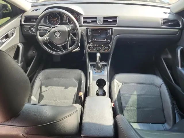 2017 VOLKSWAGEN PASSAT R-LINE  