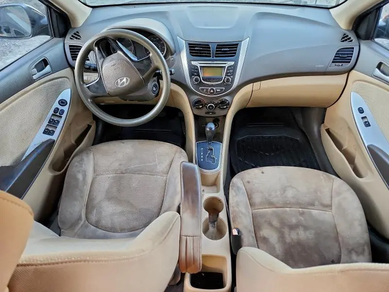 2013 HYUNDAI ACCENT GLS  