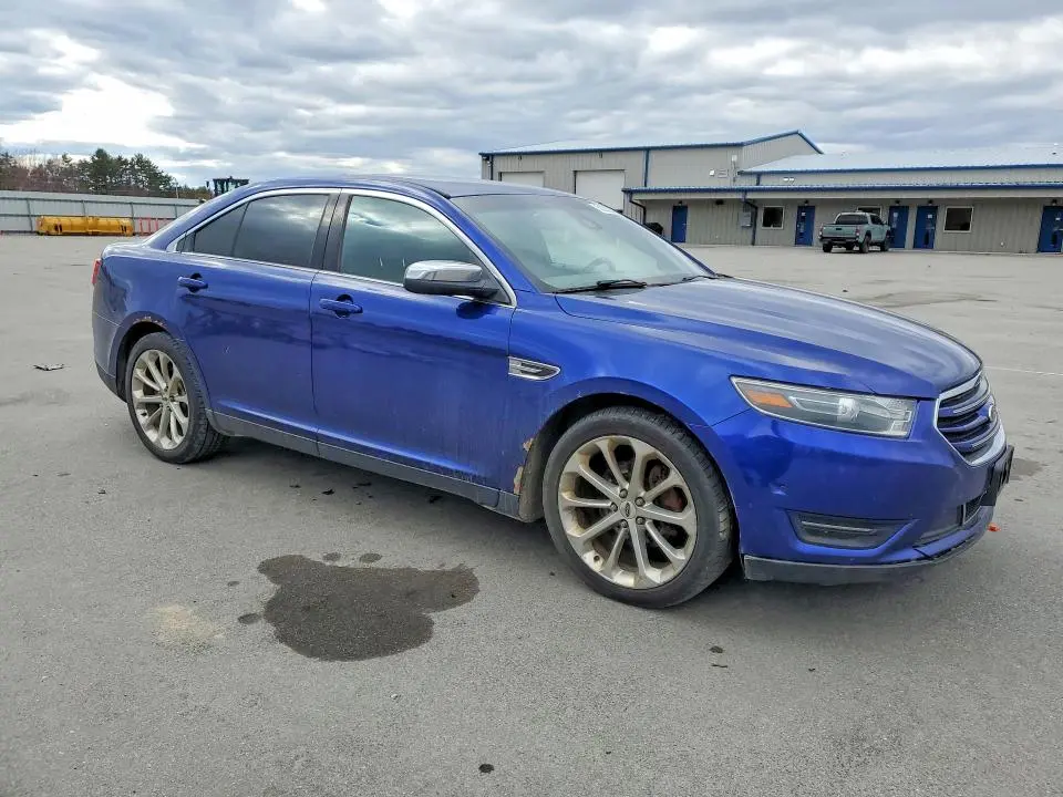 2015 FORD TAURUS LIMITED  