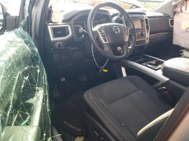 2018 NISSAN TITAN SV  