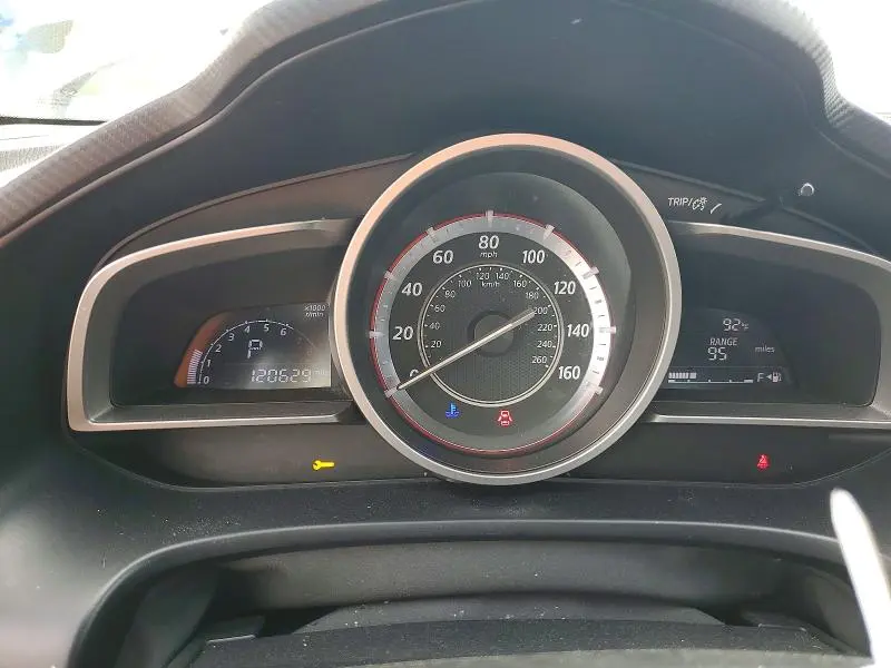 2015 MAZDA 3 TOURING  