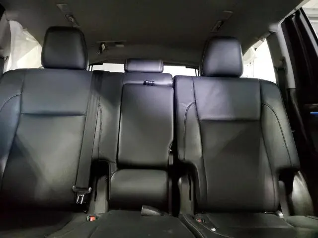 2018 TOYOTA HIGHLANDER LIMITED  