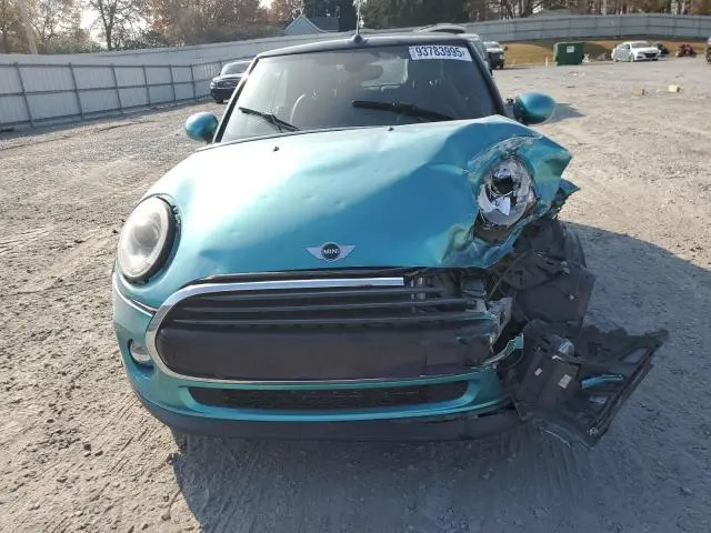 2018 MINI COOPER   