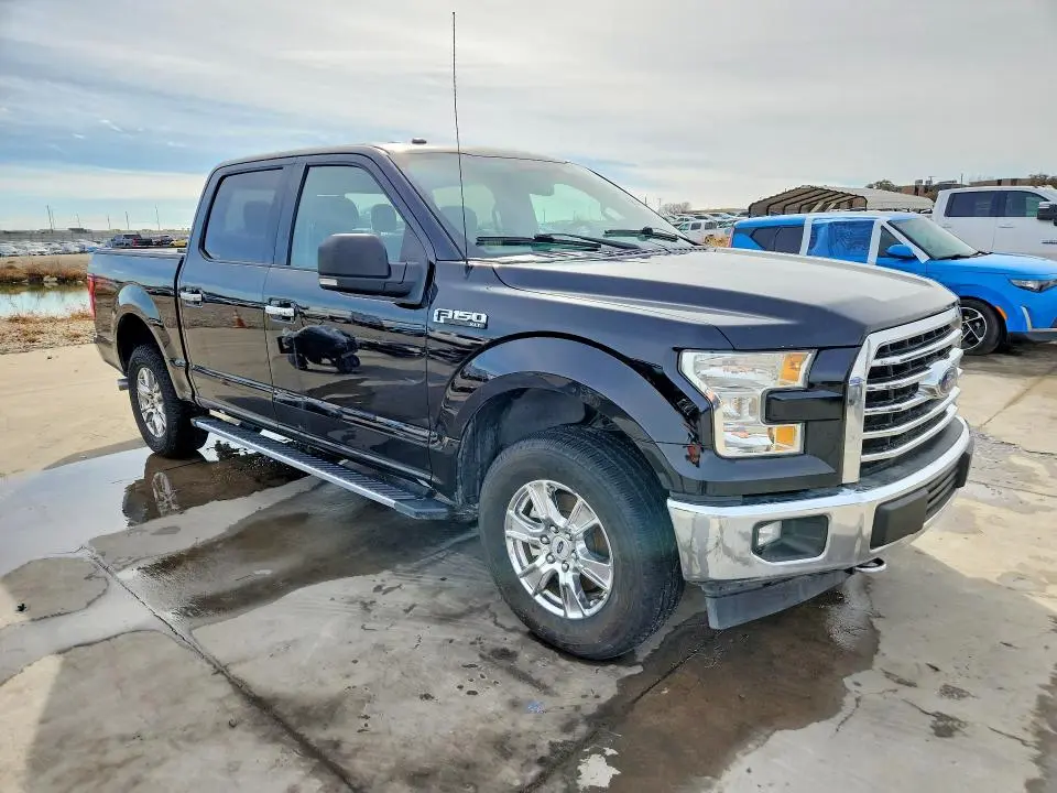 2017 FORD F150 SUPERCREW  
