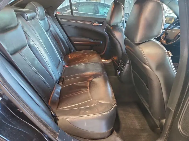 2014 CHRYSLER 300C VARVATOS  