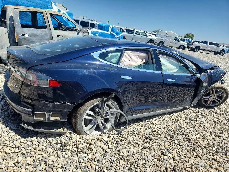 2014 TESLA MODEL S   