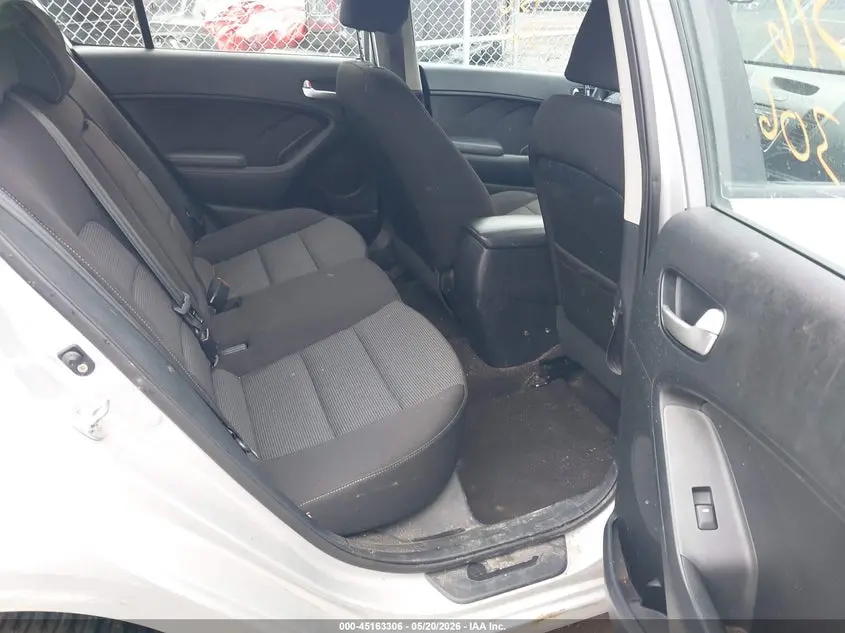 2017 KIA FORTE LX