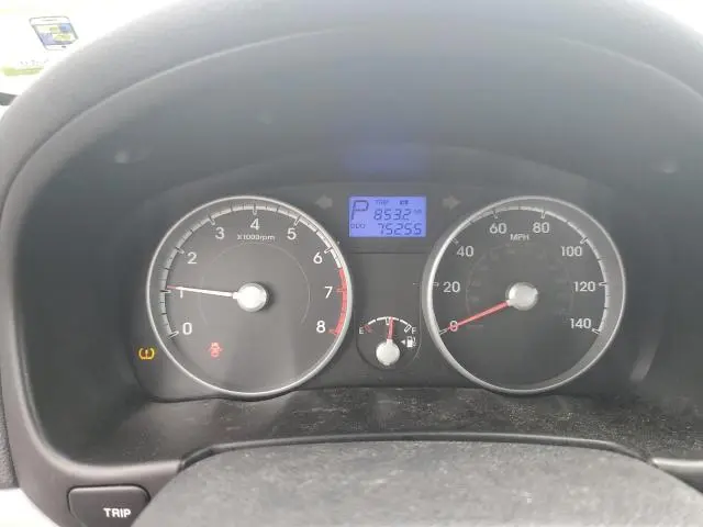 2010 HYUNDAI ACCENT GLS  