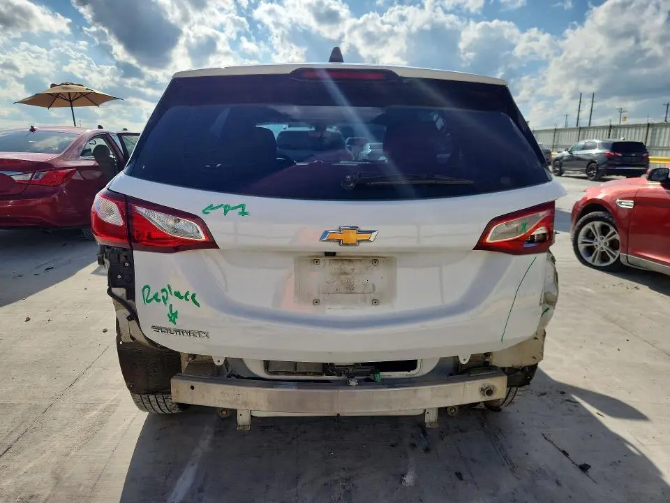 2021 CHEVROLET EQUINOX LS  