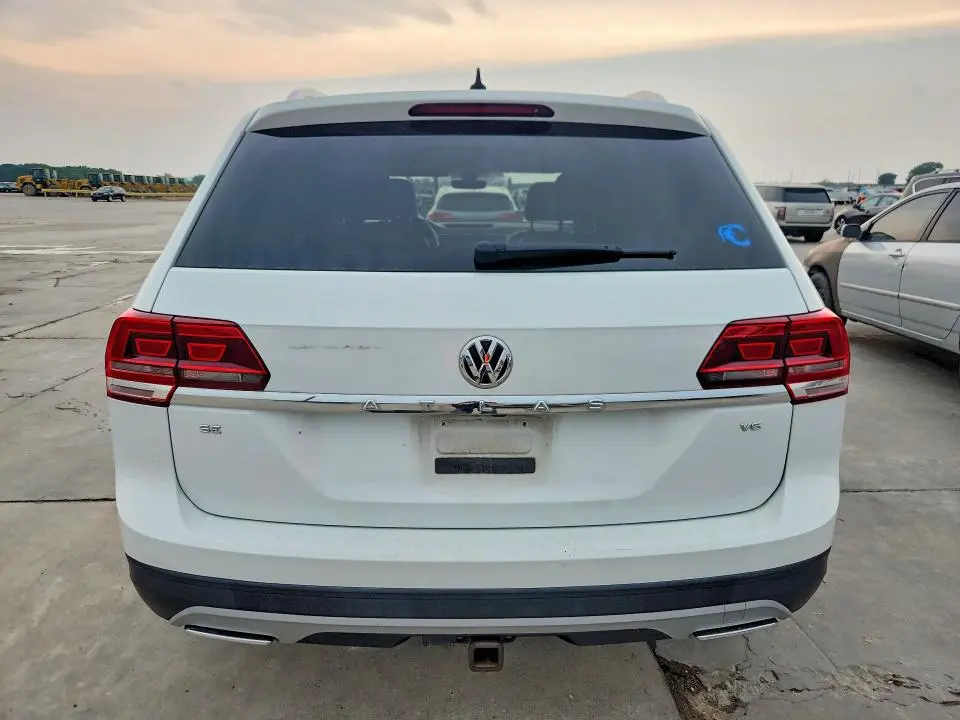 2019 VOLKSWAGEN ATLAS SE  