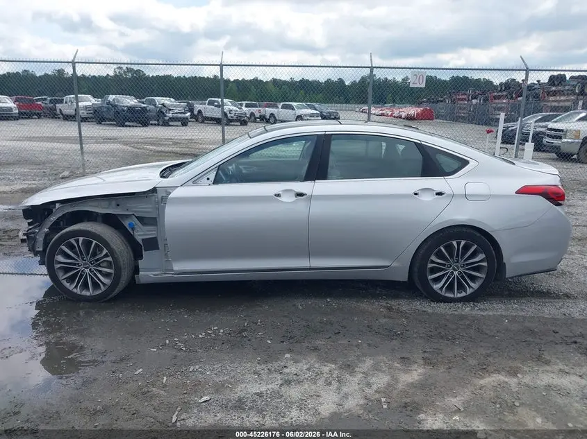 2015 HYUNDAI GENESIS 3.8