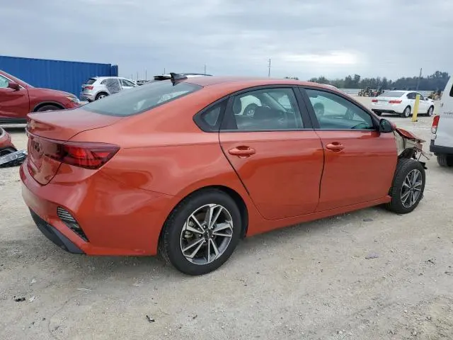 2023 KIA FORTE LX  