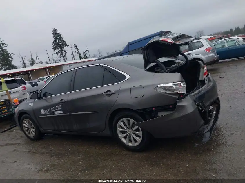 2017 TOYOTA CAMRY LE