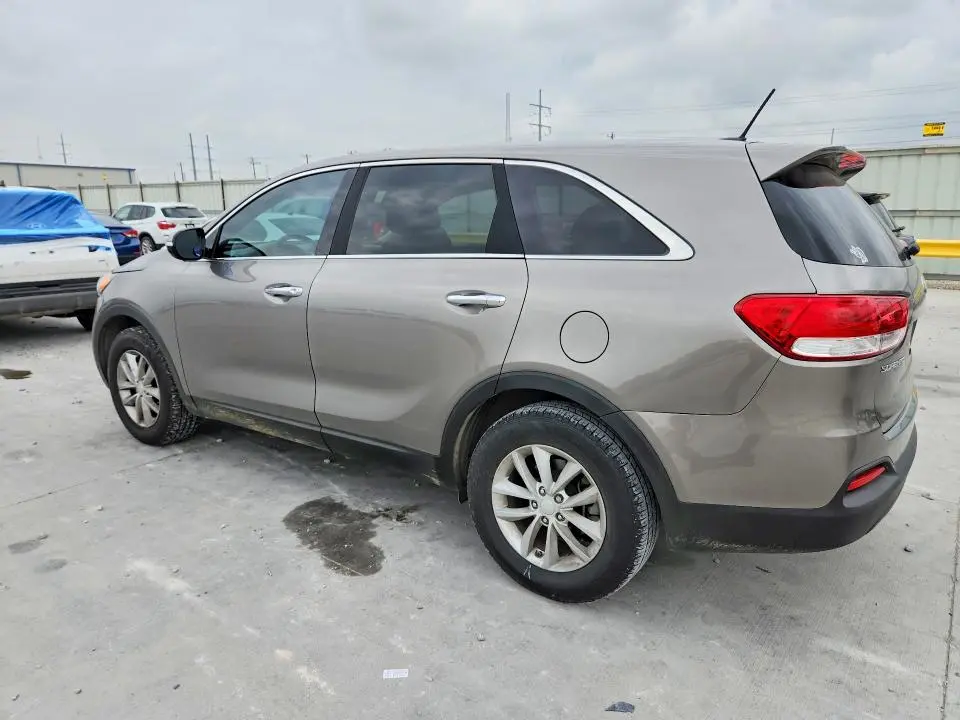 2016 KIA SORENTO L  