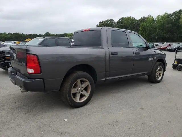 2016 RAM 1500 ST