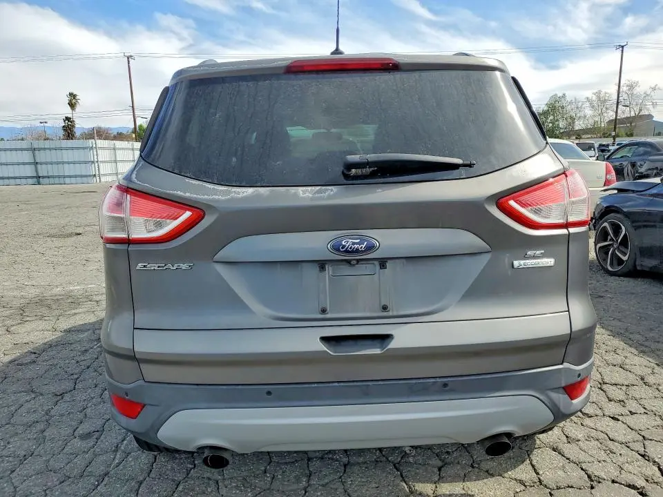 2014 FORD ESCAPE SE  