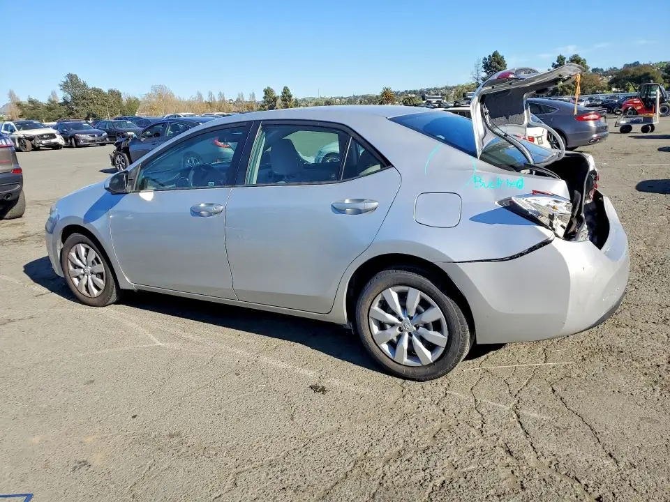 2015 TOYOTA COROLLA LE  