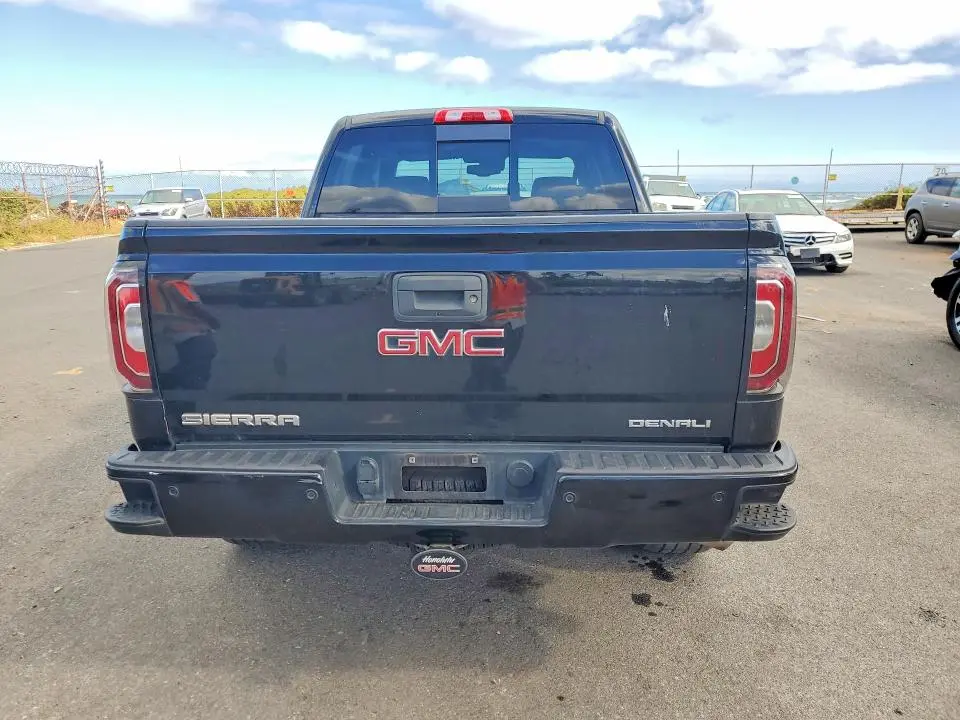 2018 GMC SIERRA C1500 DENALI  