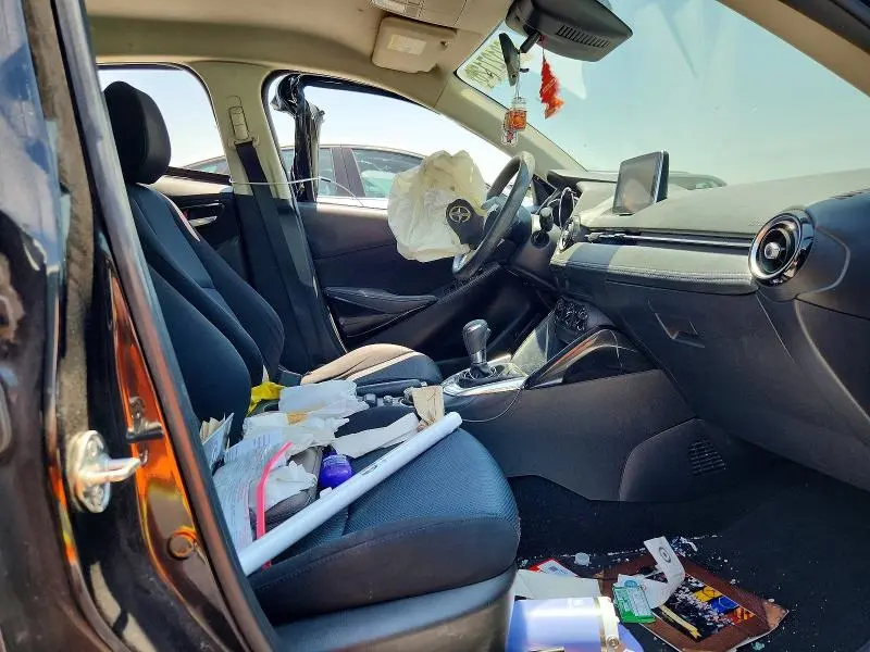 2016 SCION IA BASE  