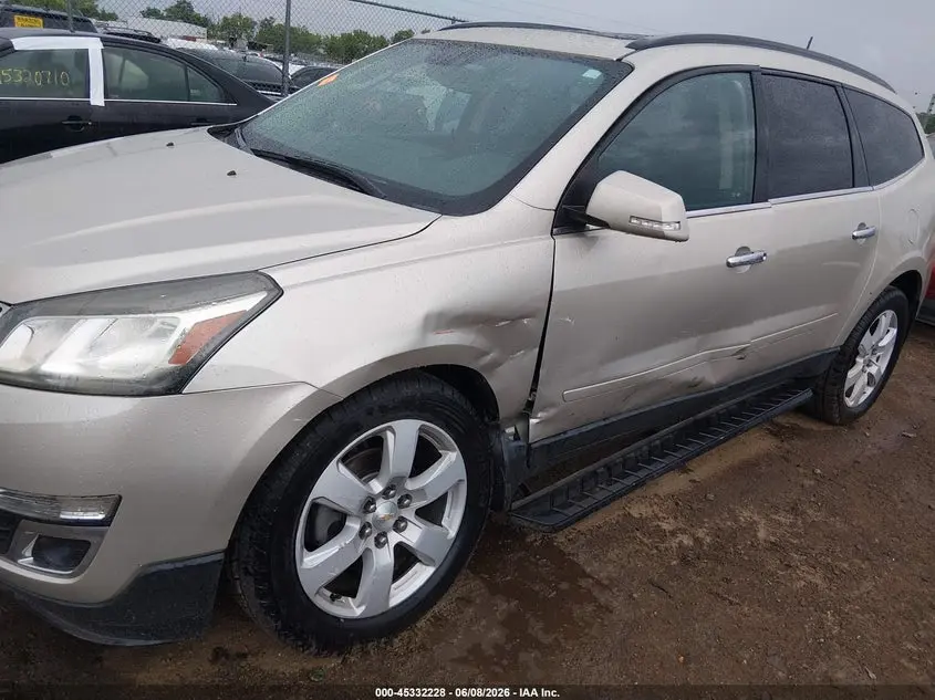2017 CHEVROLET TRAVERSE 1LT