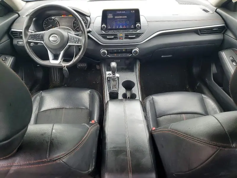 2022 NISSAN ALTIMA SR  