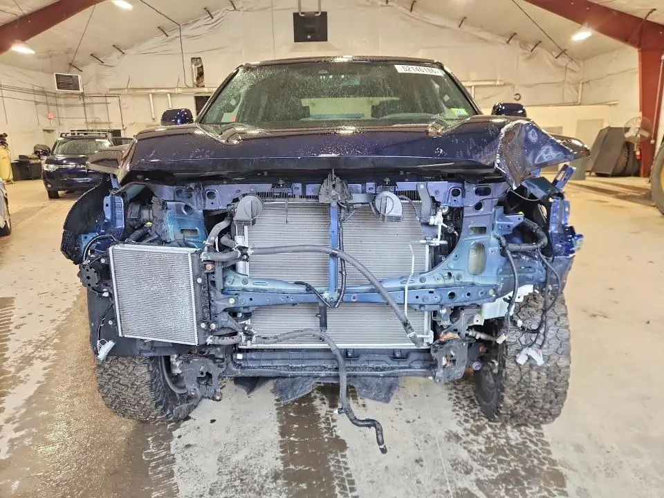 2023 TOYOTA TUNDRA PLATINUM  