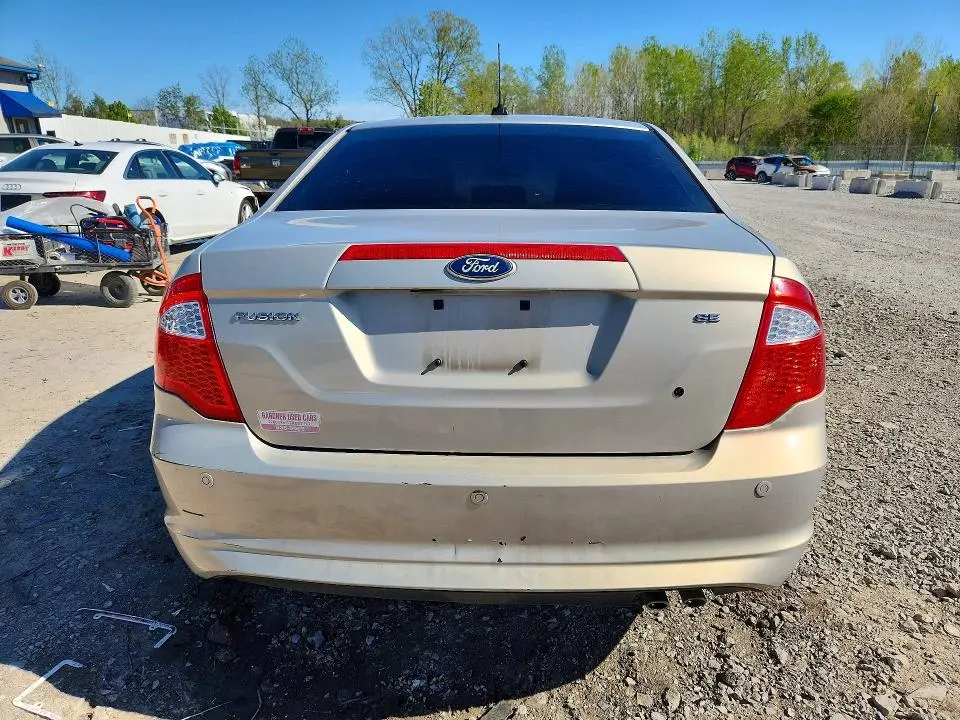 2010 FORD FUSION SE  