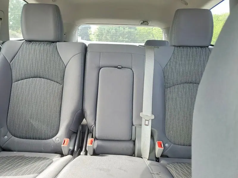 2016 CHEVROLET TRAVERSE LS  