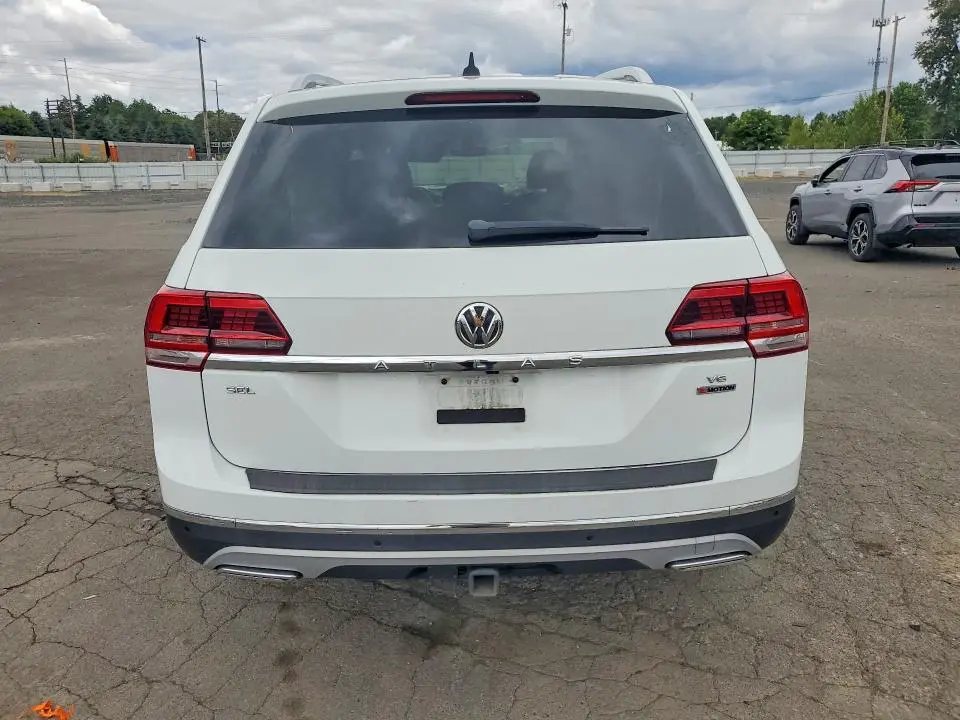 2018 VOLKSWAGEN ATLAS SEL PREMIUM  