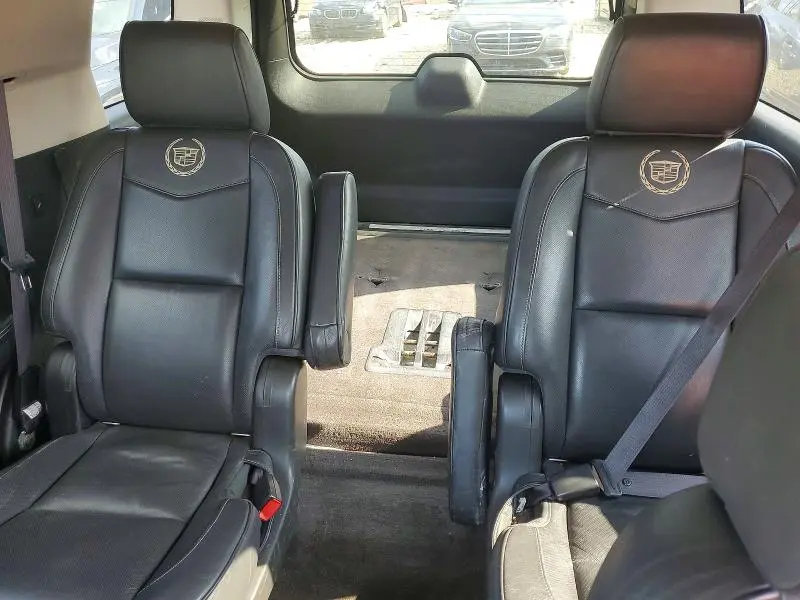 2012 CADILLAC ESCALADE PLATINUM  