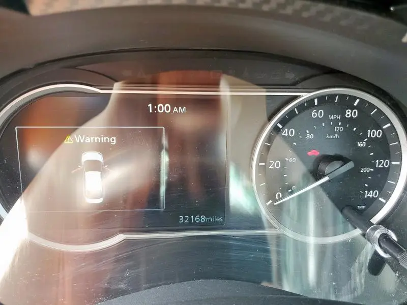 2023 NISSAN VERSA SV  