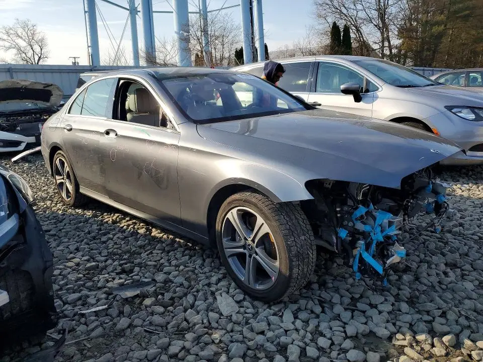 2018 MERCEDES-BENZ E 300 4MATIC  