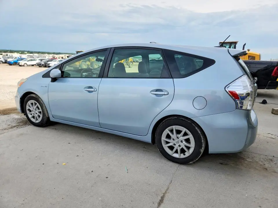 2013 TOYOTA PRIUS V THREE  
