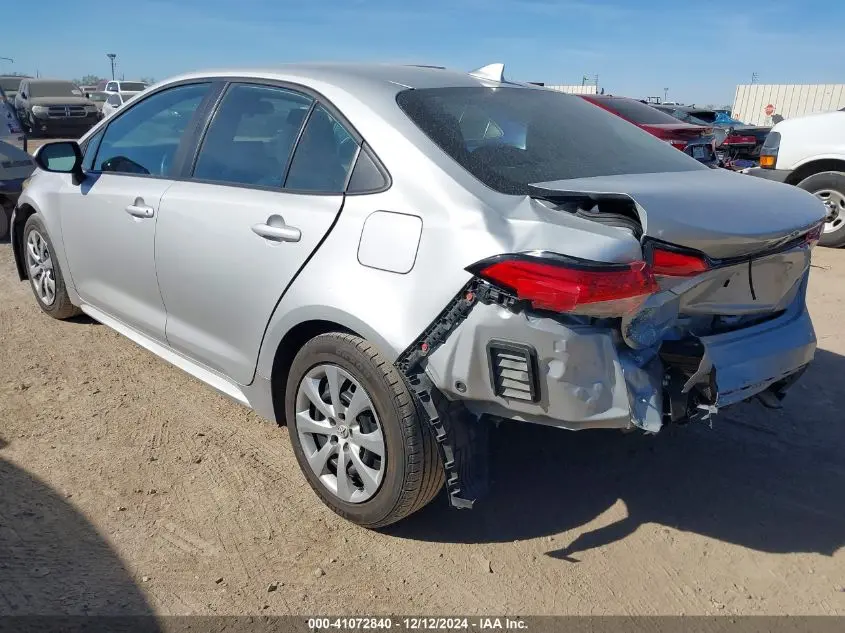 2022 TOYOTA COROLLA LE