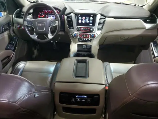 2016 GMC YUKON XL K1500 SLE