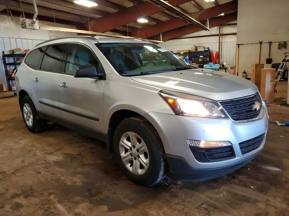 2015 CHEVROLET TRAVERSE LS  