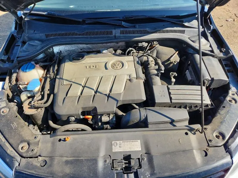2012 VOLKSWAGEN JETTA TDI  