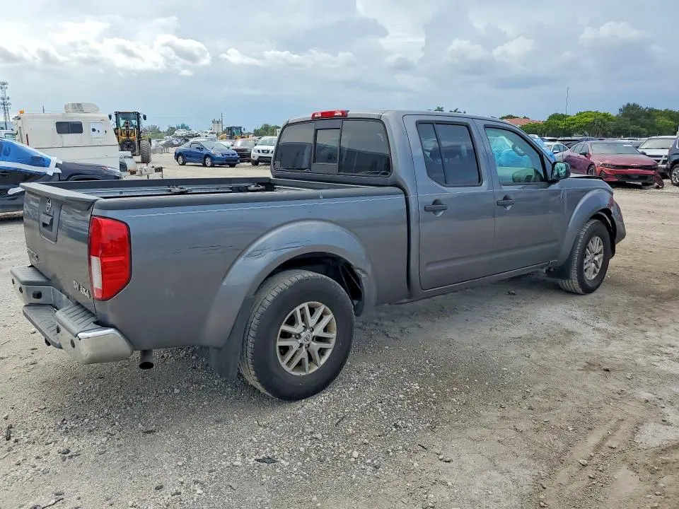 2021 NISSAN FRONTIER SV  