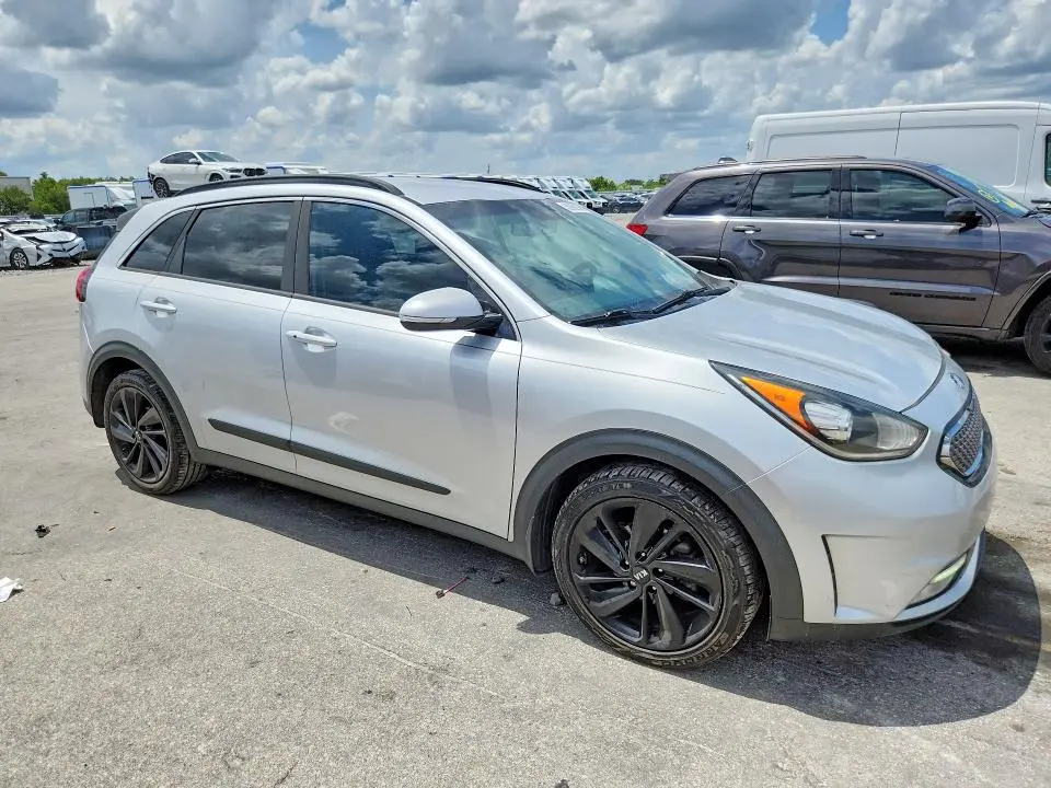 2019 KIA NIRO S TOURING  