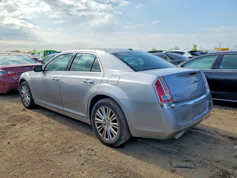 2013 CHRYSLER 300C   