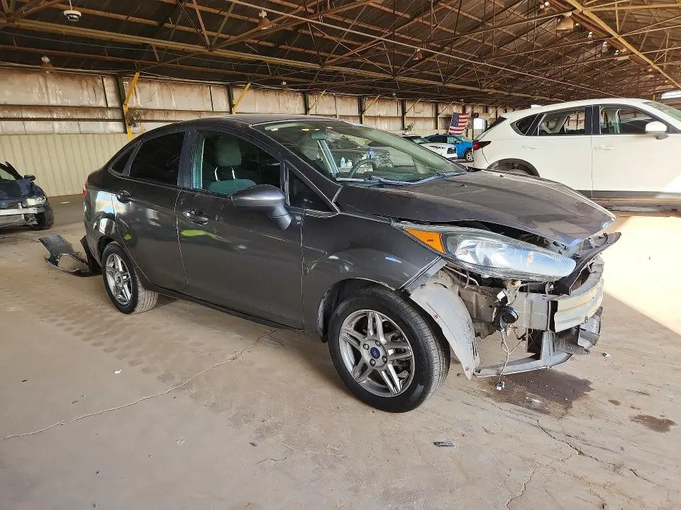 2019 FORD FIESTA SE  